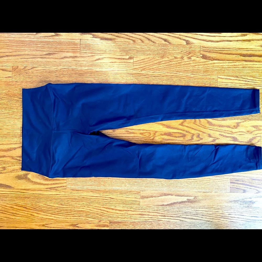 Alo Yoga Navy Leggings